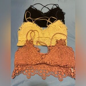 Brand-rue 21 size-large color-black yellow and pink